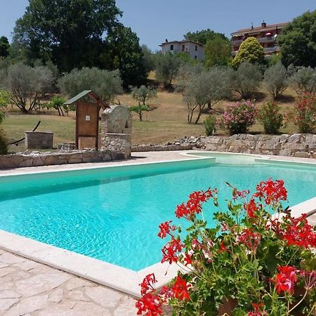 Agriturismo Camera Rosa Todi Exteriör bild
