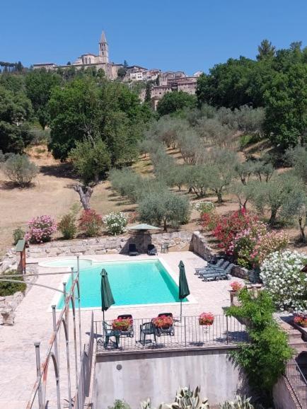 Agriturismo Camera Rosa Todi Exteriör bild