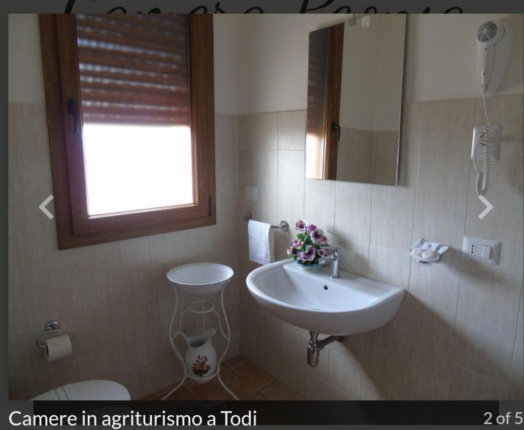 Agriturismo Camera Rosa Todi Exteriör bild